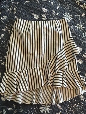 Striped Ruffle Hem Women’s Skirt - dark Navy and off White